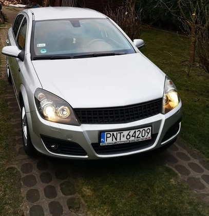 Opel Astra cena 13400 przebieg: 188000, rok produkcji 2007 z Świdnica małe 67